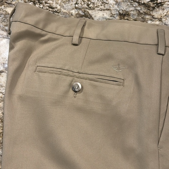 Dockers Men's Tan Straight Fit Pants - Picture 2 of 9